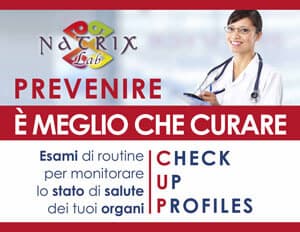 Locandina Natrix Lab Check Up Profiles con una dottoressa con stetoscopio e tablet.